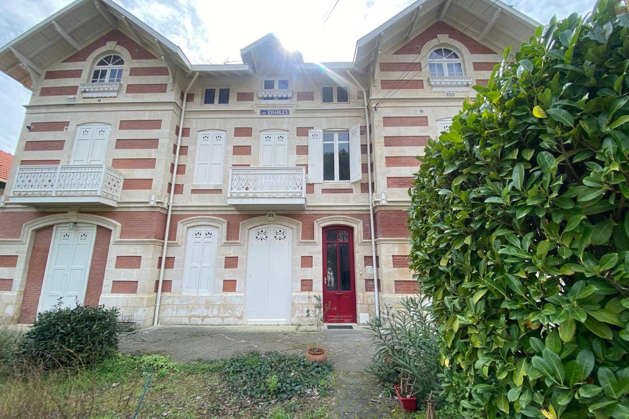 Pretty Cocoon With Two Balconies Apartment Arcachon Luaran gambar